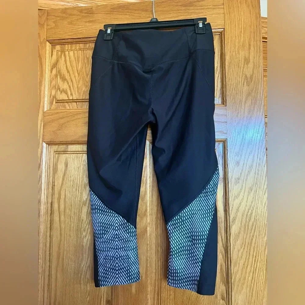 Nike - Dri-Fit - Power Legendary Cropped Leggings
